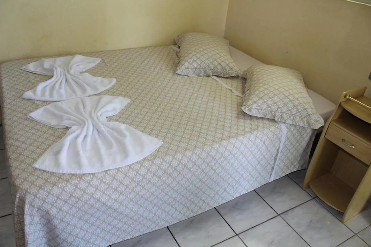 Hotel Paulista Barra Velha  2*, Barra Velha (Santa Catarina)
